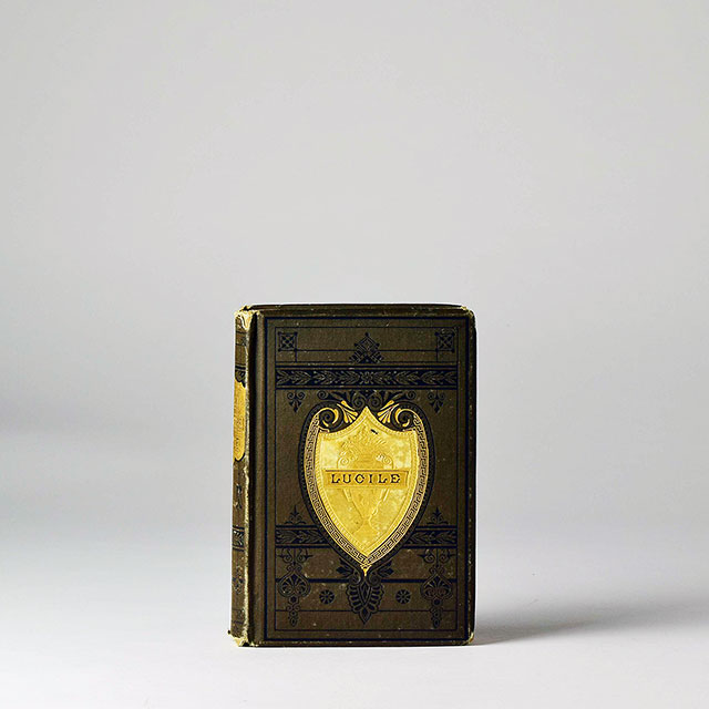 洋書　アンティーク　OWEN　茶／金(ｸﾗｼｯｸ50%｜旧3,080円)