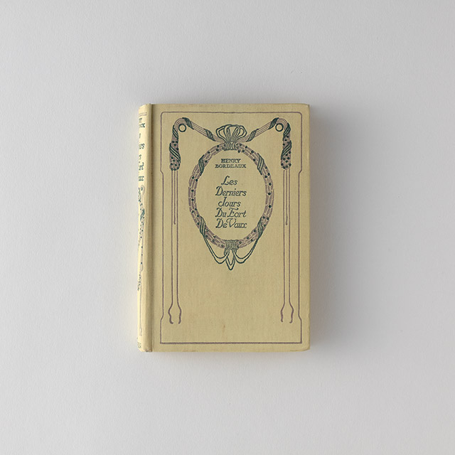洋書　フランス　アンティーク　HENRY BORDEAUX